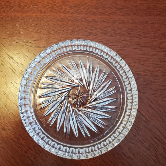 Round trinket dish - Picture 1 of 2